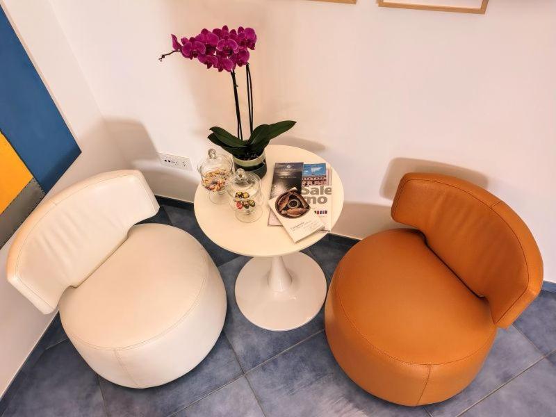 Bed and Breakfast Viatorretta4 Salerno Zewnętrze zdjęcie
